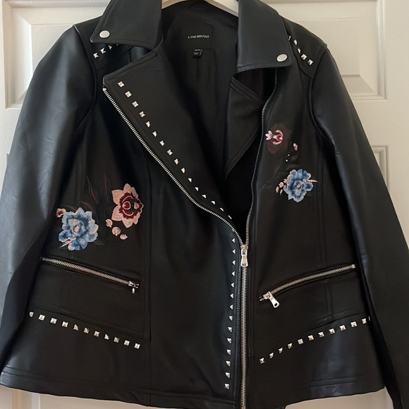 Lane Bryant Jackets & Blazers - ✨Reduced NWOT LANE BRYANT faux leather moto jacket, embroidery, embellish - Plus